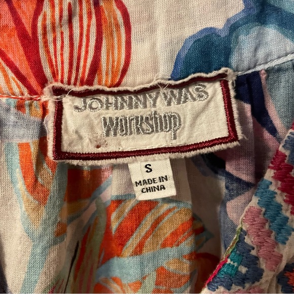 Johnny Was Workshop Floral Cotton Blouse Embroidered V Neck Small - Picture 2 of 8